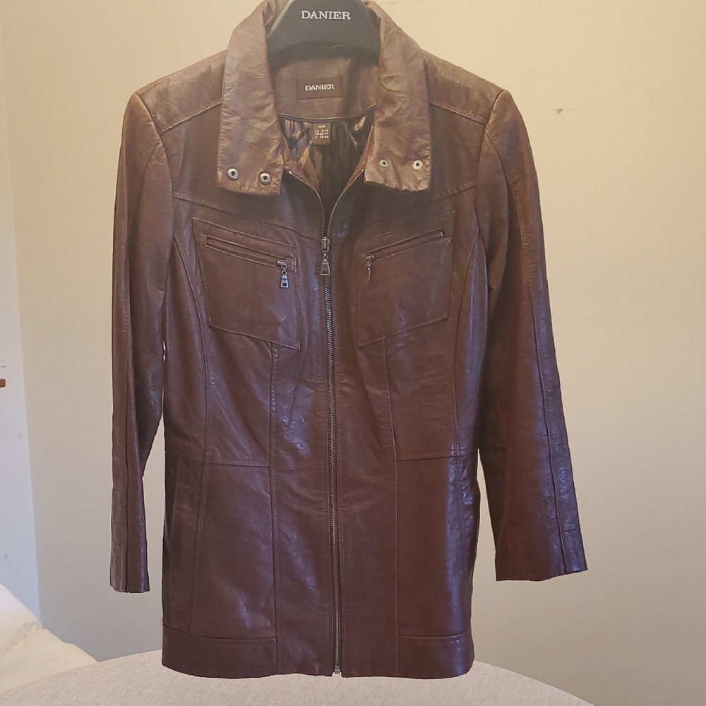 Danier Women's Rich Brown Leather Jacket